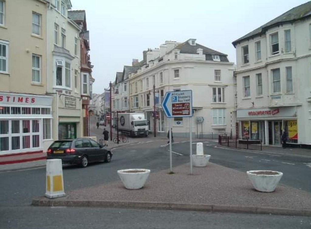 Woolworths In Seaton