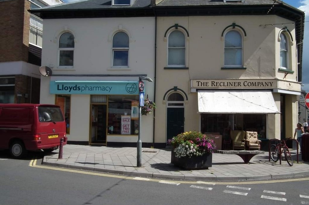 The Recliner Company Seaton