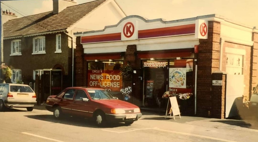 K News Adn Food Seaton