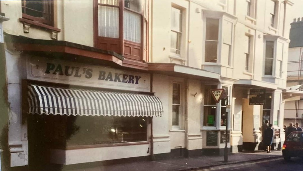 Paul's Bakery Seaton