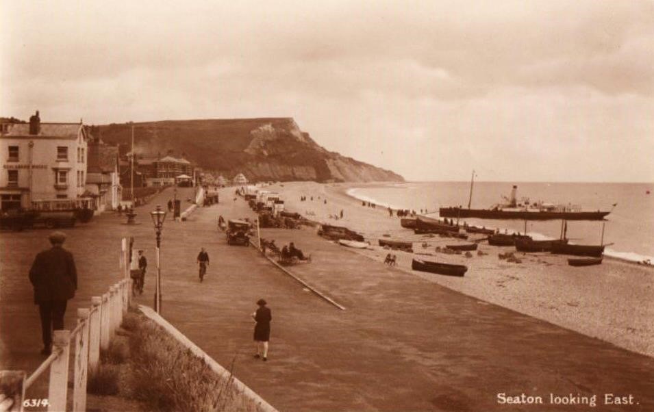 Seaton Looking East Towards Axmouth